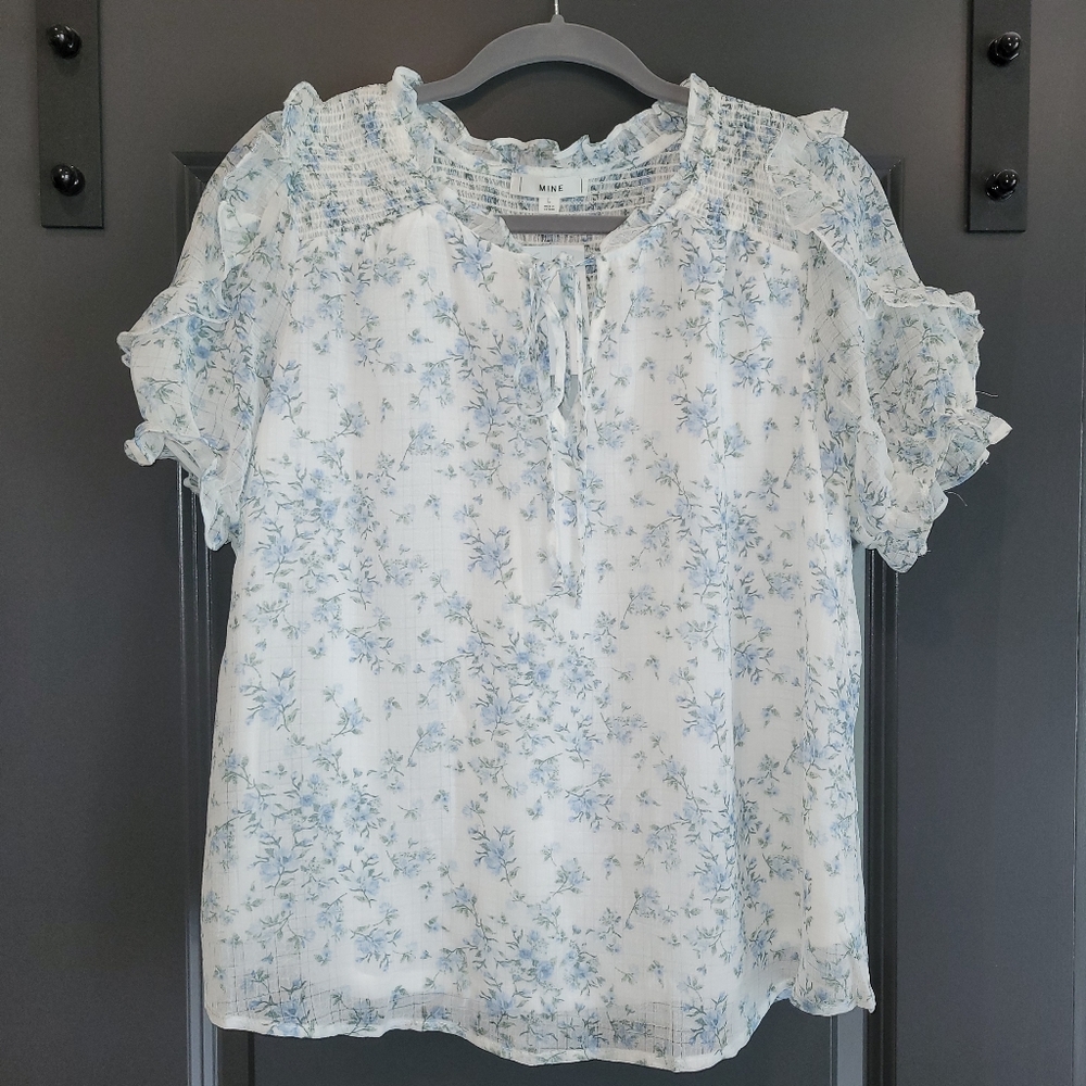Floral Puff Sleeve Top